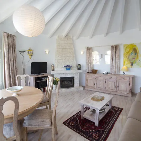 Villa Lydia.2 *